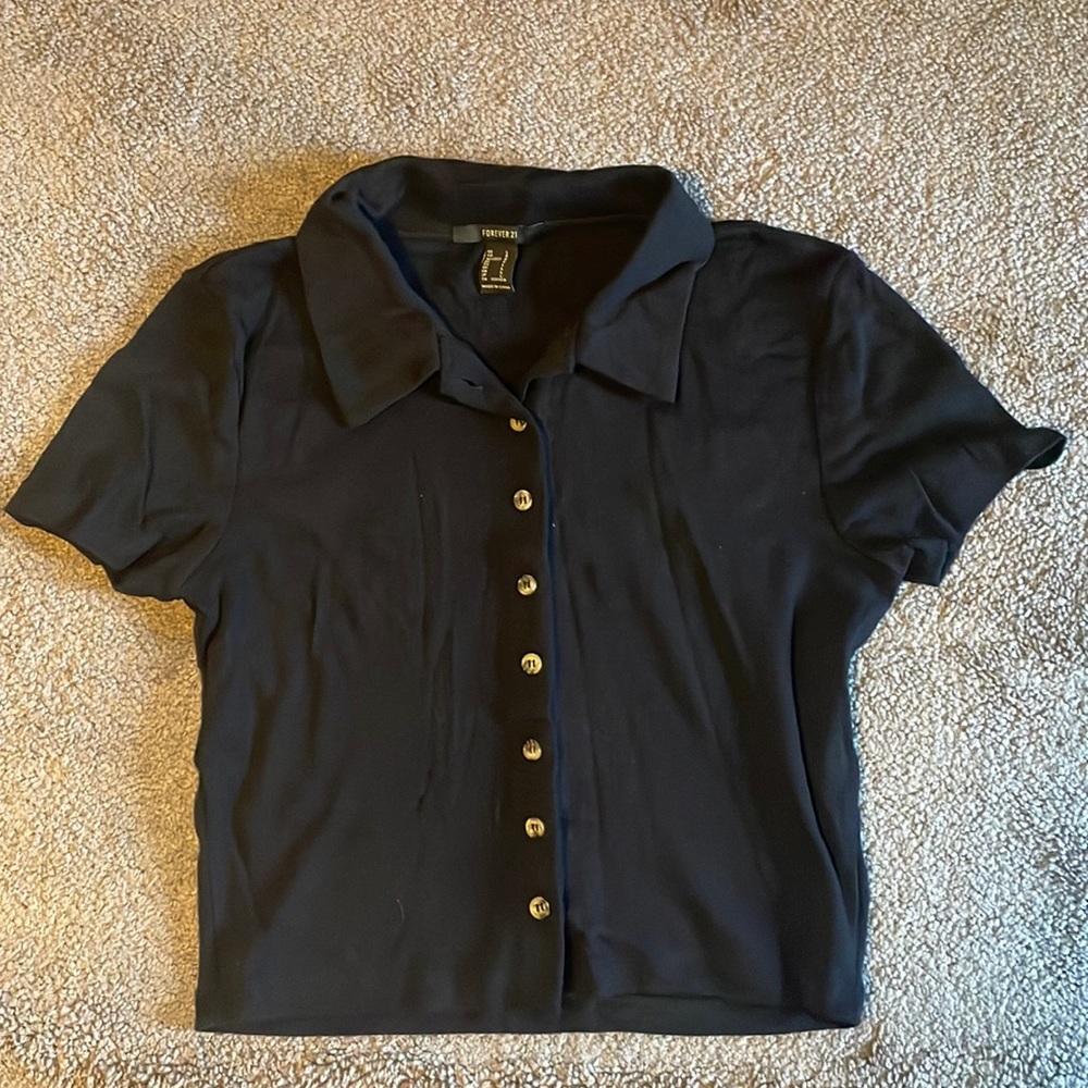 Forever 21 collared crop top